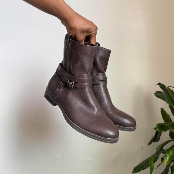 Style & Co. Brown Leather Buckle Moto Ankle Boots size 10 - Picture 3 of 7